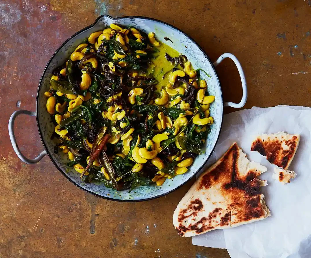 cardamom-black-pepper-cashew-spinach-curry cardamom-black-pepper-cashew-spinach-curry