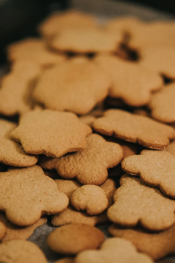 ginger-biscuits