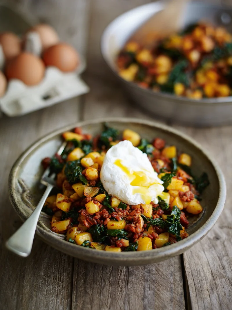 kale-chorizo-and-potato-hash kale-chorizo-and-potato-hash