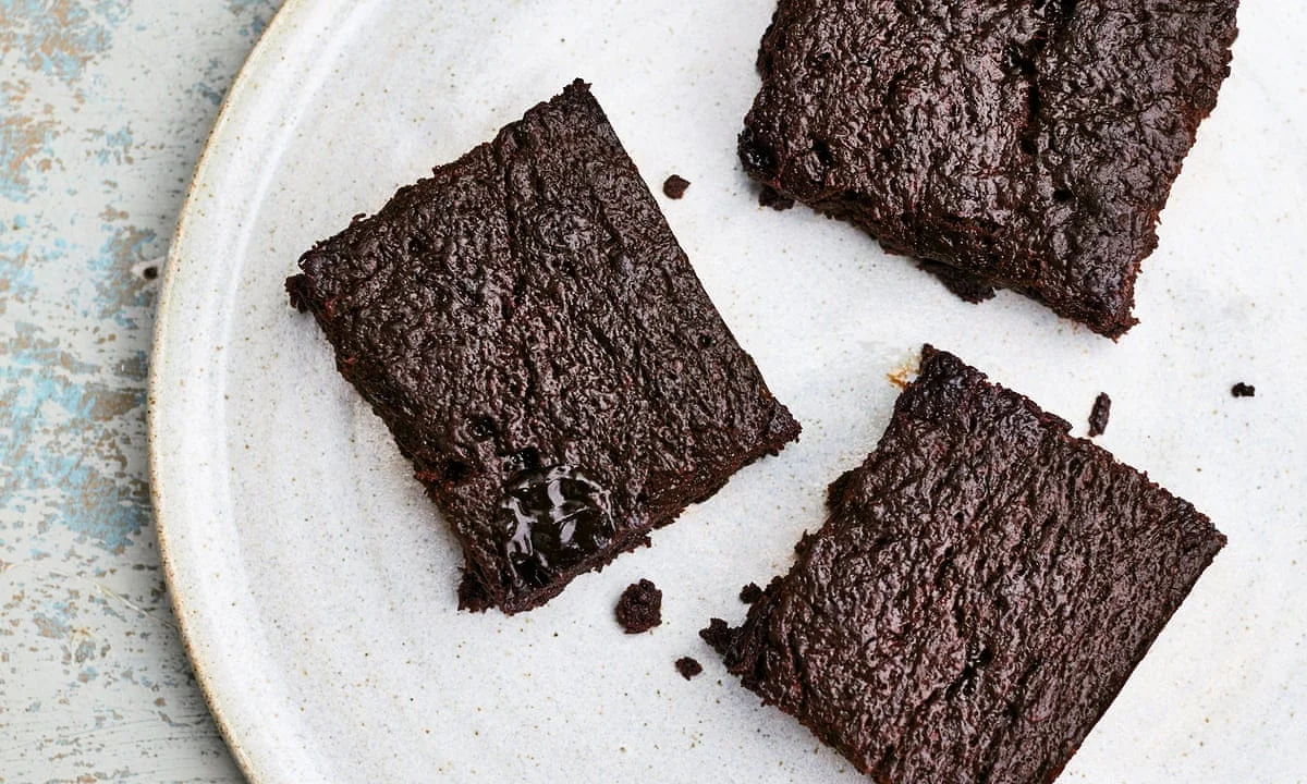 miso-salted-brownies miso-salted-brownies